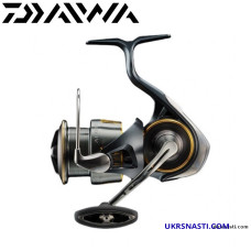 Катушка с передним фрикционом Daiwa 23 Airity PC LT 3000-H